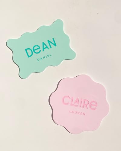 Modern Baby Name Sign Wavy Circle Green