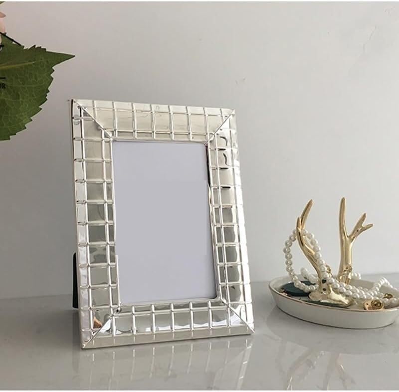 STBTOO 6 in Metal Photo Frame for Home Decor