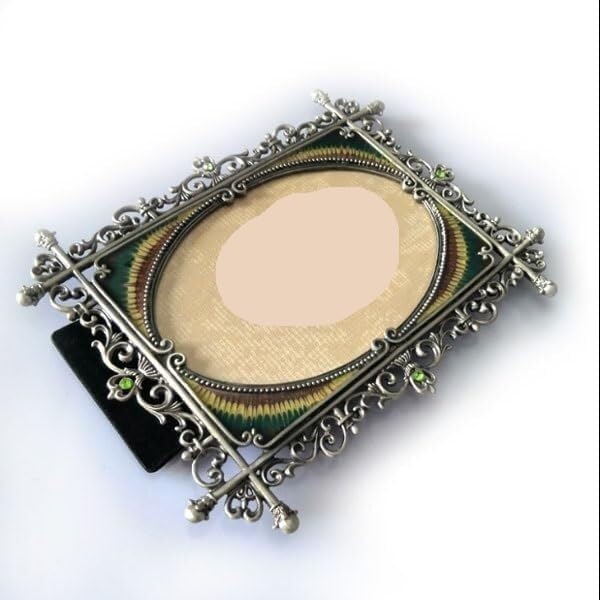 Retro Tin Alloy Photo Frame for Home Desktop Decoration