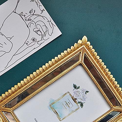 Retro Resin Photo Frame - Perfect Wedding Gift