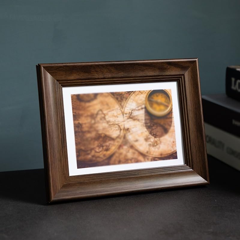 Retro Photo Frame for Wall or Desk Decoration