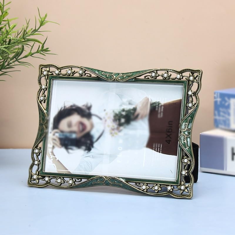 Jade Green Metal Frame Home Decor 6 Inches
