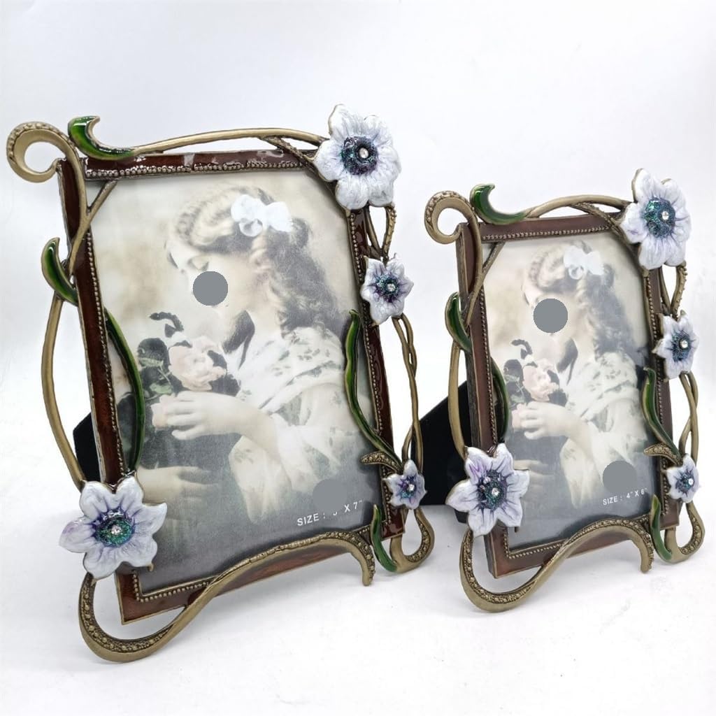STBTOO 5x7 Inches Photo Frame And Metal Decoration