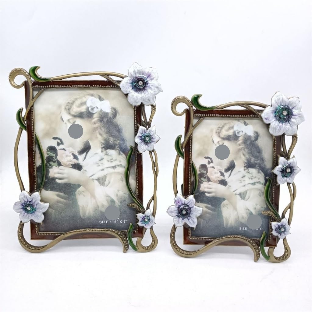STBTOO 5x7 Inches Photo Frame And Metal Decoration