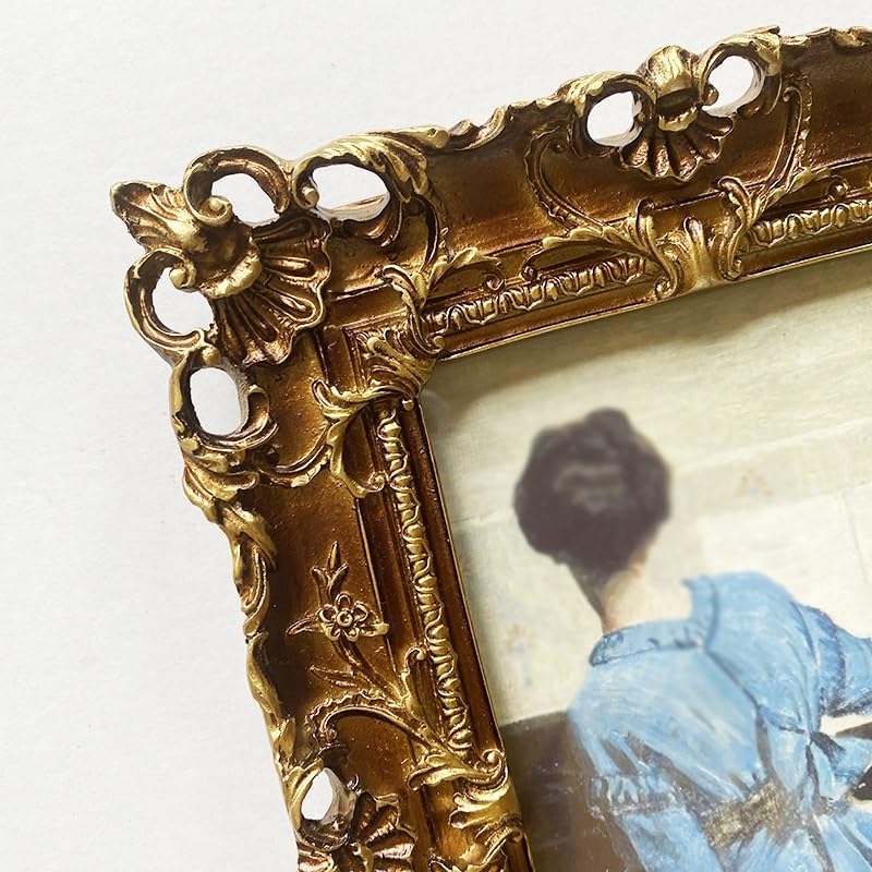STBTOO Retro Resin Wall Decor with Frame 2