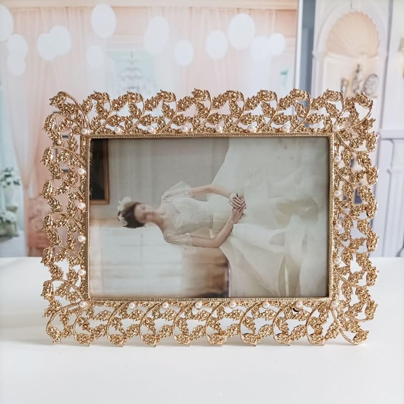 STBTOO Dual-Purpose Metal Photo Frame Table 1