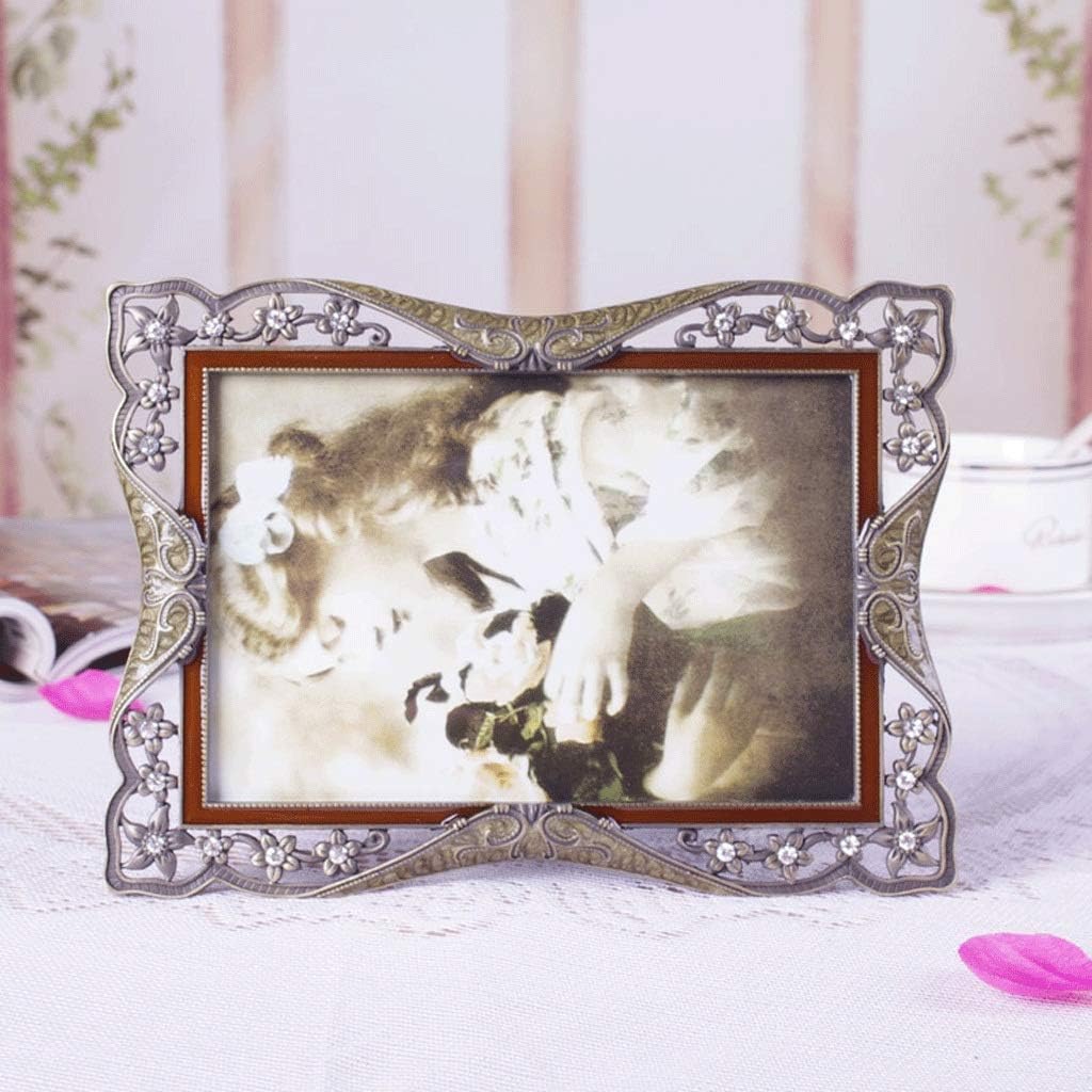 Stbtoo 7 Inch Retro European Luxury Photo Frame
