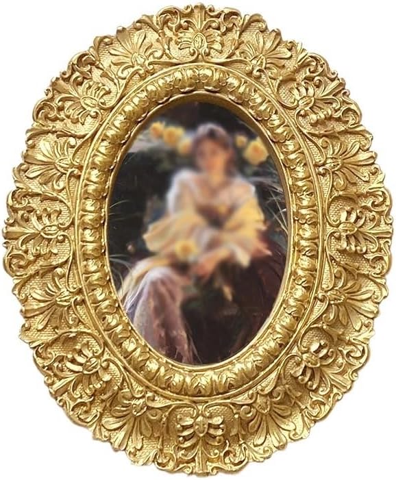 STBTOO Vintage Oval Carved Resin Frame Wall Ornament