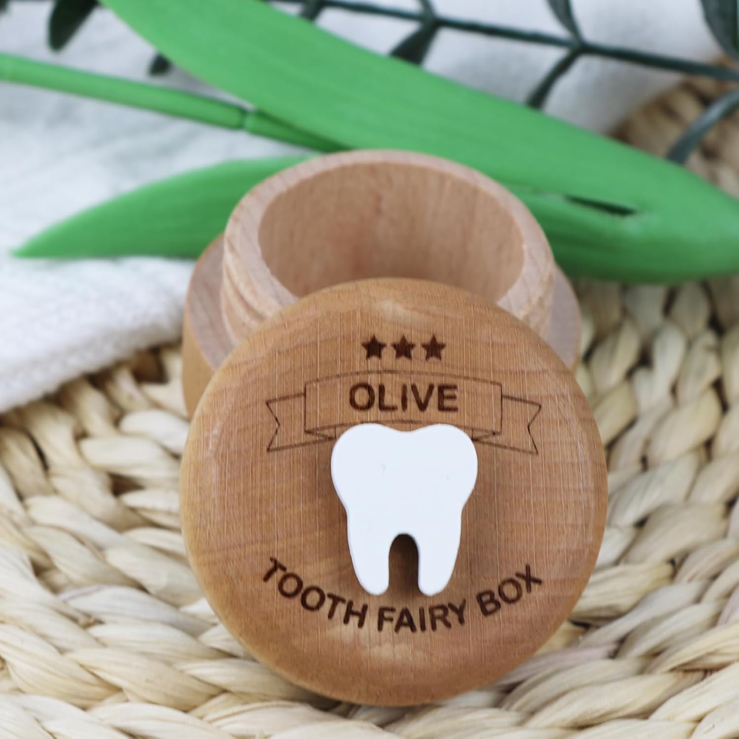 Thootyriaf Wooden Tooth Fairy Box with Engraved Name 1