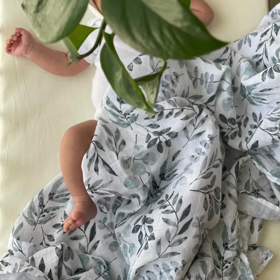 Miaoberry Organic Muslin Swaddle Blanket with Free Hat and Wooden Sign