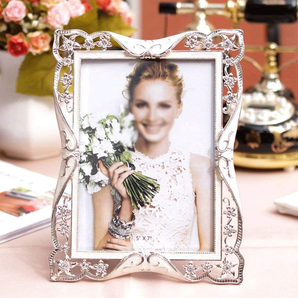 Stbtoo 7 Inch Retro European Luxury Photo Frame