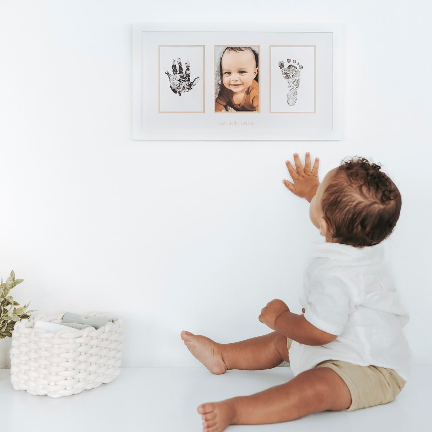 Pearhead Baby Keepsake Frame with Ink Pad and Mat