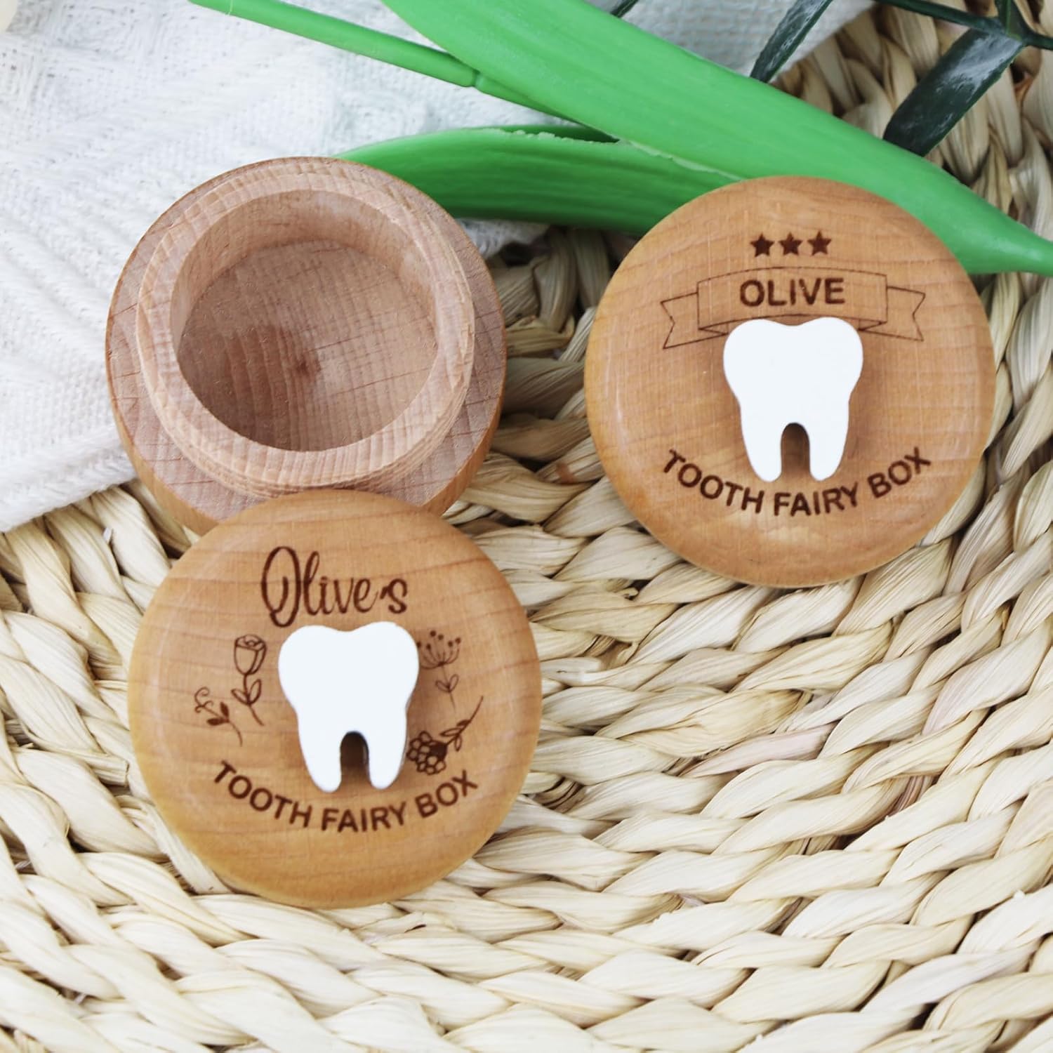 Thootyriaf Wooden Tooth Fairy Box with Engraved Name 1