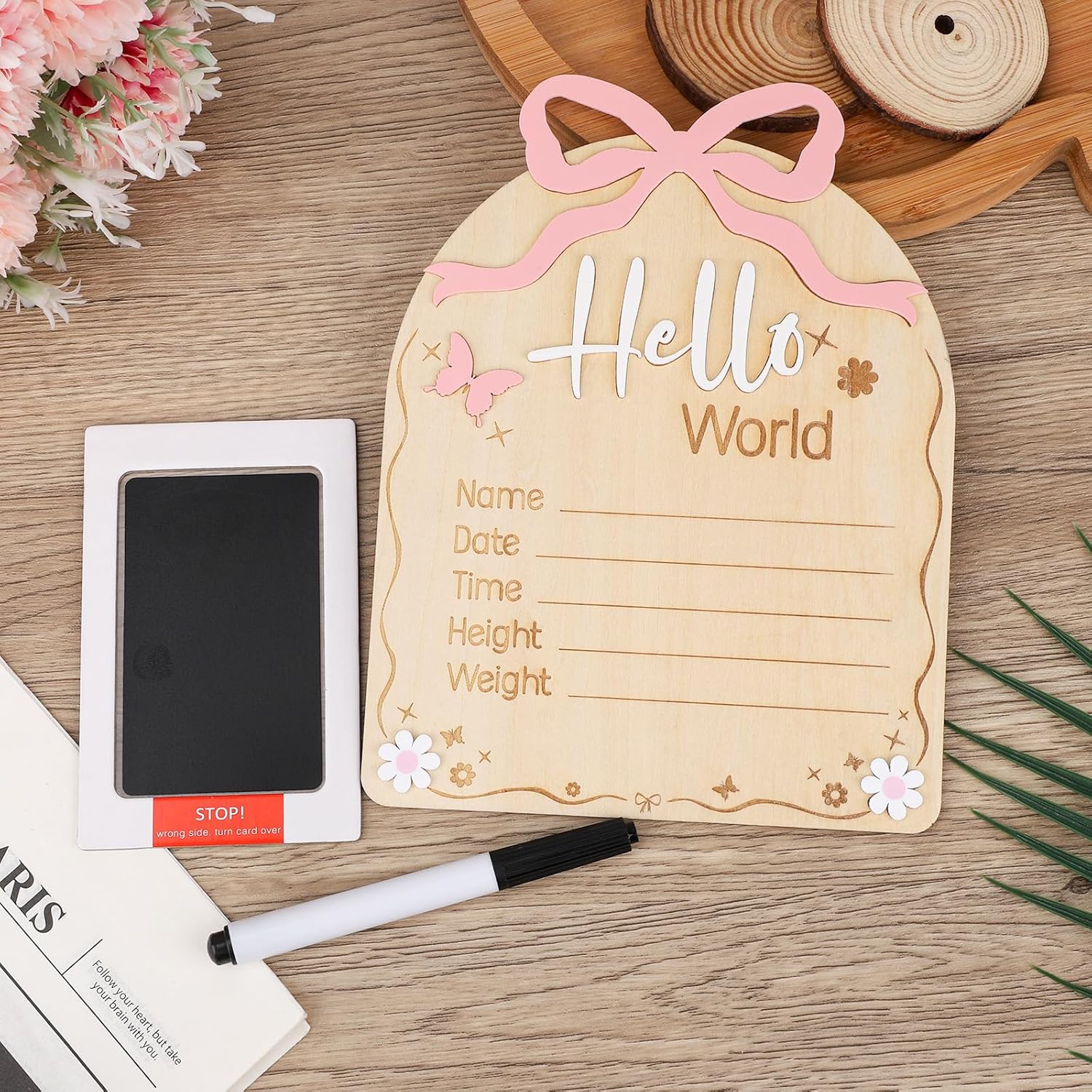 Gosknor Wooden Newborn Announcement Sign with Pink Bow