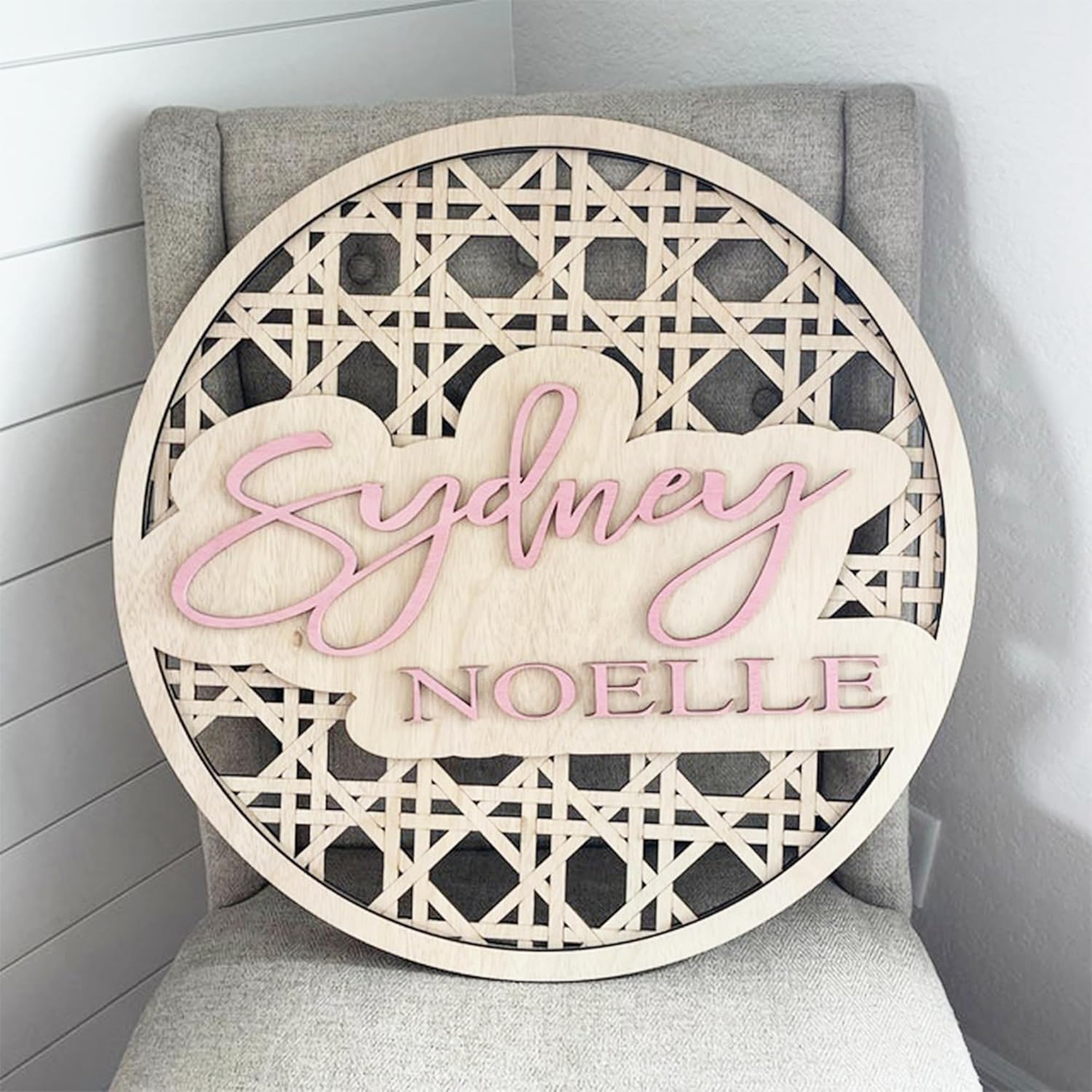 Chillever - Custom Wood Daisy Name Sign Wall Decor